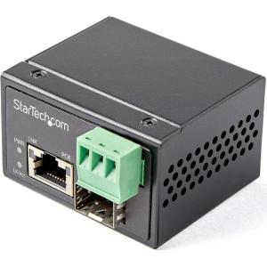 StarTech.com PoE+ Industrial Fiber to Ethernet Media Converter 30W – SFP to RJ45 – Singlemode/Multimode Fiber to Copper Gigabit Ethernet – Mini/Compact Size – IP-30/ -40 to +75C, TAA (IMC1GSFP30W)